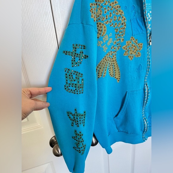 🇯🇵 Unique and Rare Embellished Japanese Art Hoodie - Picture 2 of 9